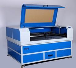 中山自動排料毛絨玩具激光切割機_焊接切割設(shè)備欄目